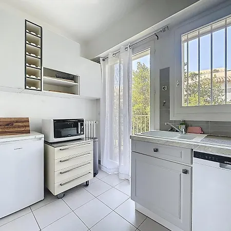 99m2 - Au Bord De L'eau, 2 Chambres, Parking Cannes